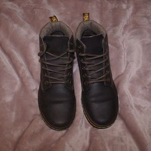LIKE NEW Dr. Martens